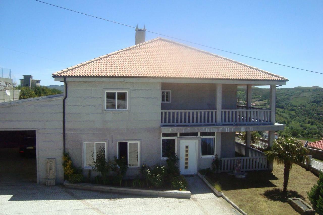 Вилла Casa Do Nascente Paredes do Rio Экстерьер фото